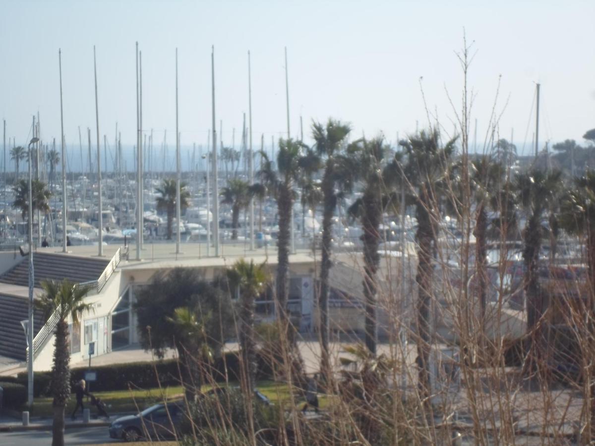 Appart T3 A 50 M De La Plage Cavalaire-sur-Mer Exterior foto