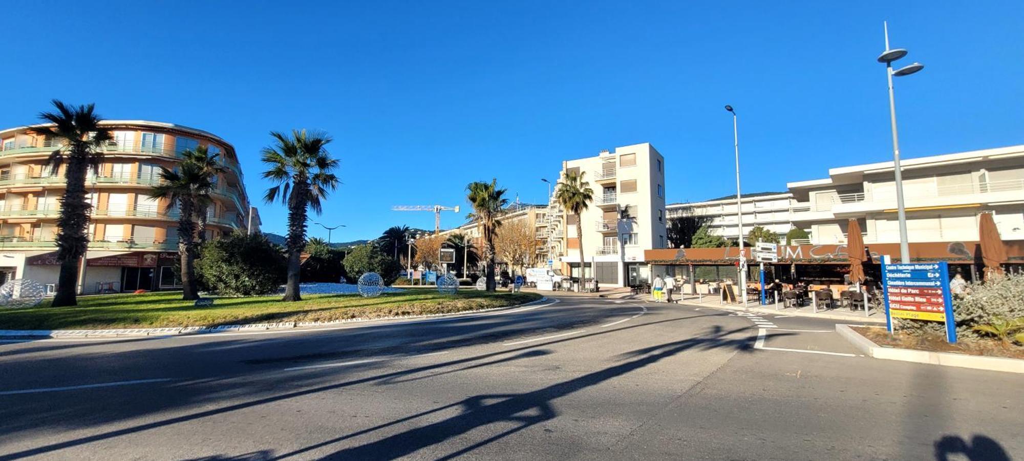 Appart T3 A 50 M De La Plage Cavalaire-sur-Mer Exterior foto